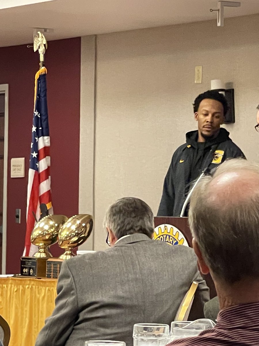 ⁦<a href="/shsjacketbuzz/">SHS Jacket Buzz</a>⁩ ⁦<a href="/StarkvilleSD/">Starkville Schools</a>⁩ an opportunity to brag on bringing the trophies back home. It’s about the kids and how life has its ups and downs but winners keep on. ⁦<a href="/COStarkville/">City of Starkville</a>⁩ is very proud of our Jackets!!!