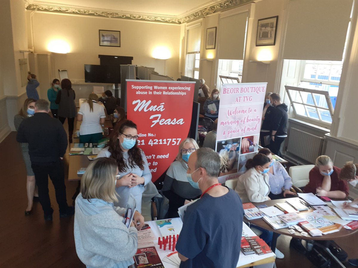 Eibhlín Collins tweet media