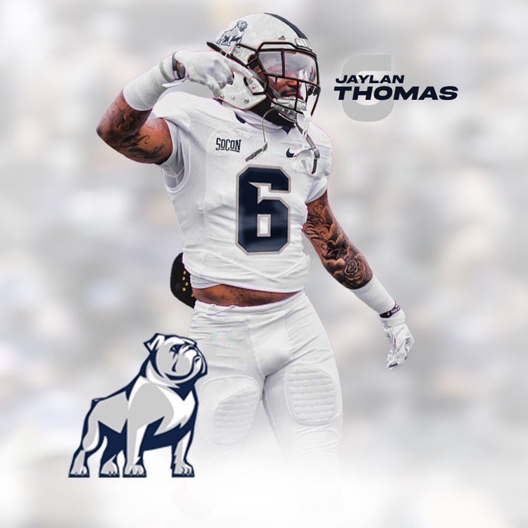 Carrollton_High's tweet image. Congratulations to Former Trojan Jaylan Thomas and the Samford Bulldogs on being SOCON Champs 🏆  and winning their 1st RD Playoff Game. 

#GoldStandard
#NextLevelTrojan 

@jaylanthomas3 @SamfordFootball  @GradickSports @CarrolltonTroj1