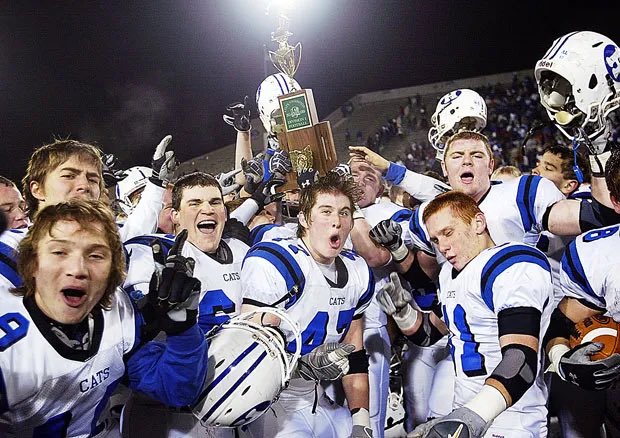 hdvfootball's tweet photo. 𝟮𝟬𝟬𝟵 𝗗𝗶𝘃. 𝟭 𝗦𝘁𝗮𝘁𝗲 𝗖𝗵𝗮𝗺𝗽𝗶𝗼𝗻

12/5/2022

#GoCats https://t.co/Jt24IQ03M3