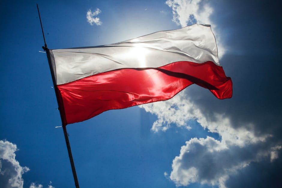 Poland’s Medical #Cannabis and #hemp Industry could flourish next year ow.ly/CMU450LUPCo