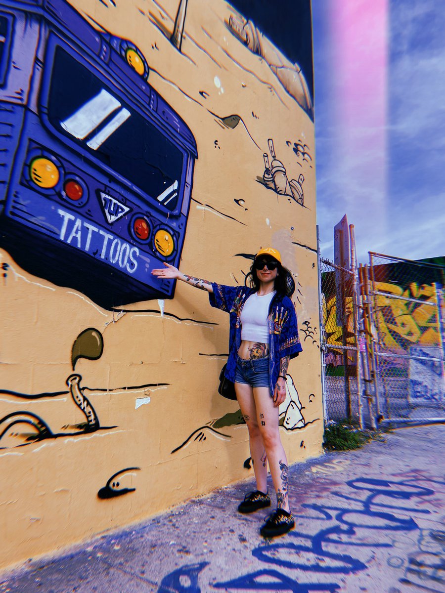 samroetattoo's tweet photo. Miami’s been great! 💖 https://t.co/Kj6KJLxitZ