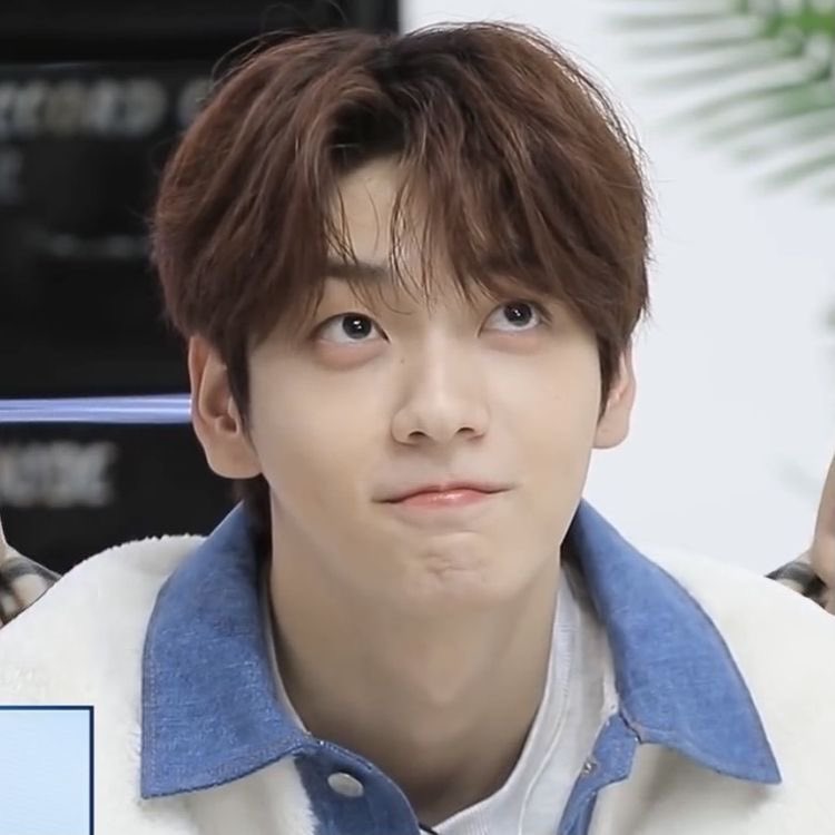 txtspongebob's tweet photo. cutie 🥧 !!! <3

#SOOBIN #SPONGEBOB https://t.co/S4X7tFmdPN