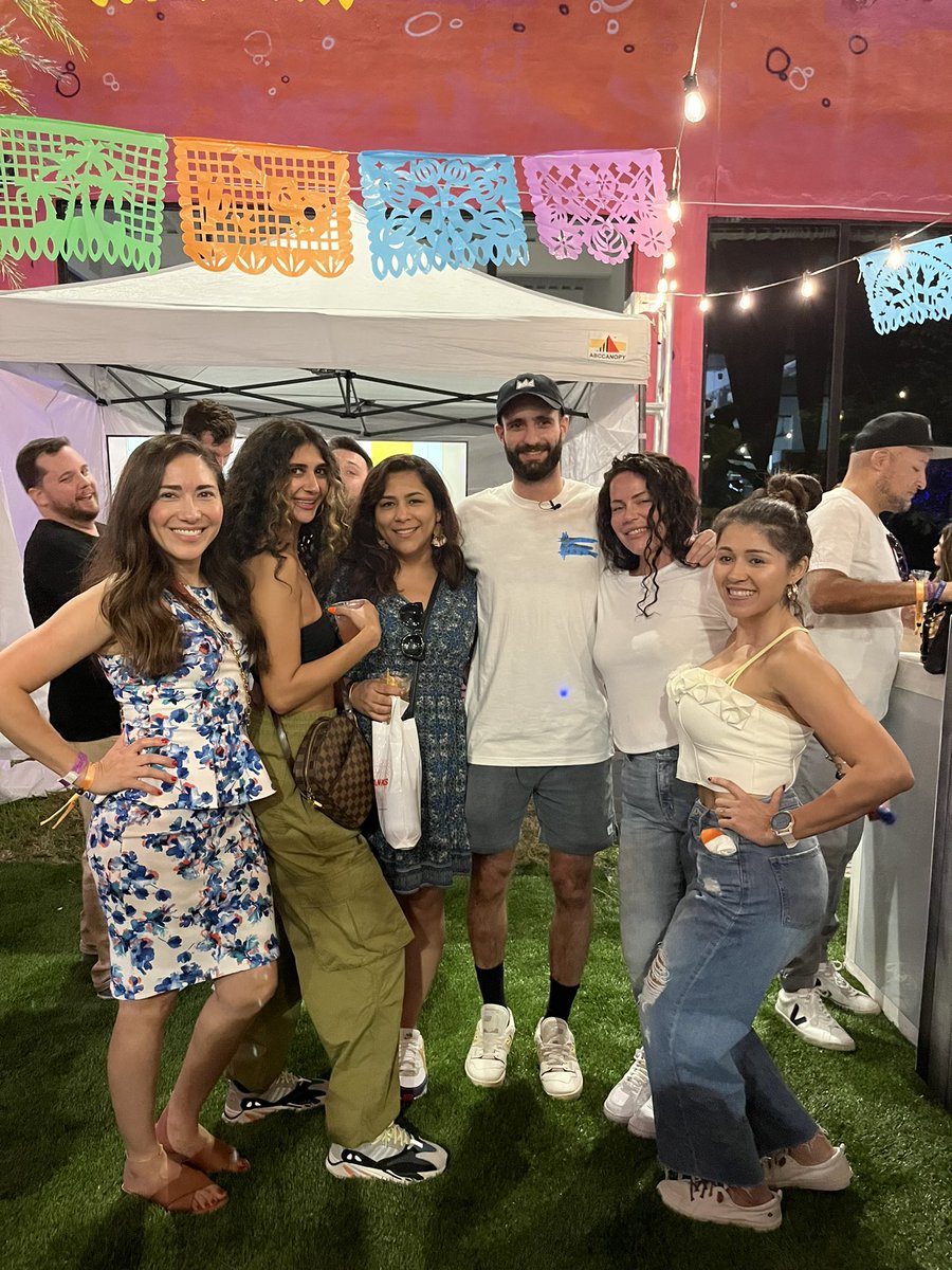 nydia.sol tweet media