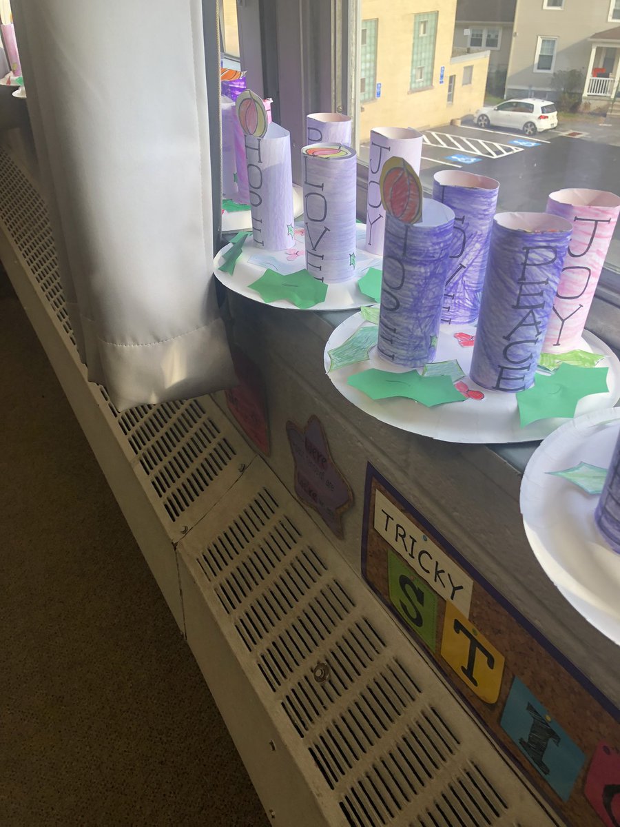 MrsMGallo's tweet photo. Advent is a time of waiting and preparation. Grade 5 is preparing for Jesus’ birth. @CAWaterbury #cawstrong #standup4caw https://t.co/8EXsfxeC3R