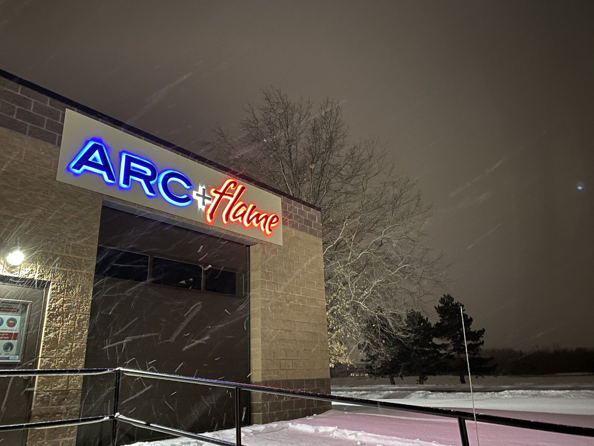 RochesterAFC's tweet photo. Keep warm this winter with an Arc+Flame Center Date Night!  NEW CLASSES just posted. Don't delay as they fill up fast! Head to our website to sign up- https://t.co/AxZ9SRS86k

#datenight #blacksmithing #flameworking #jewelrymaking #rochesterny #rocny #upstateny https://t.co/hZLREw8vQF