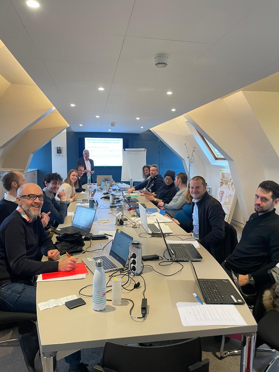 AssoAFIB's tweet photo. Formation délocalisée AFIB - 1er jour de formation pour un groupe d'adhérents AFIB inscrits à la formation "Dialogue compétitif ou procédure avec négociation" délivrée par M. Jacques TARTROU... pour une montée en compétence.
#formation #ingebio #biomedical #acheteur https://t.co/X6BQB9uUi0