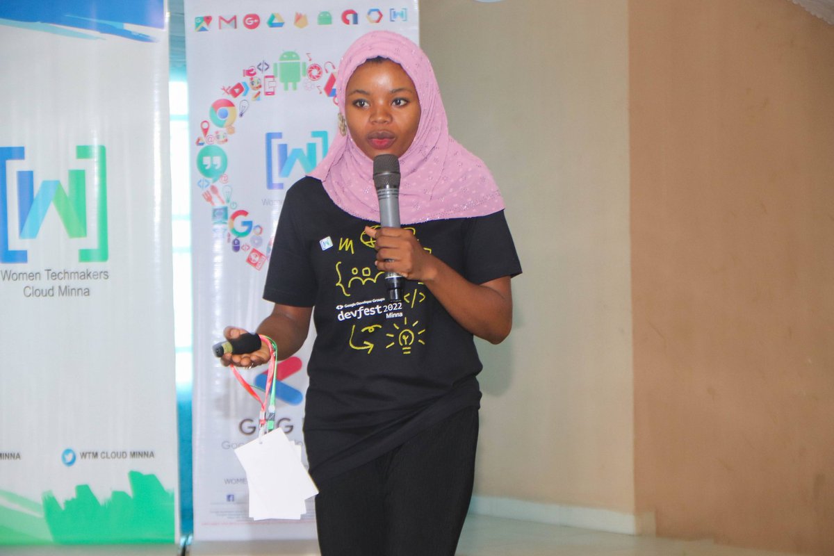 zaarab001's tweet photo. 3 in 1 in a day
Organizer
Speaker
Moderator
With 500+ attendees the event was π₯
#DevFest
#DevFestMinna22
#DevFest2022 https://t.co/tctSjxNxNR