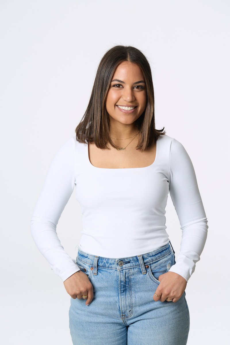 itsizzylugo's tweet photo. Chloe Mann is the Product Manager of Human Rights Now! She really hit on the importance of the authenticity behind the product and the importance of trust between the brand the the consumer. https://t.co/QXr6JQeFXr
