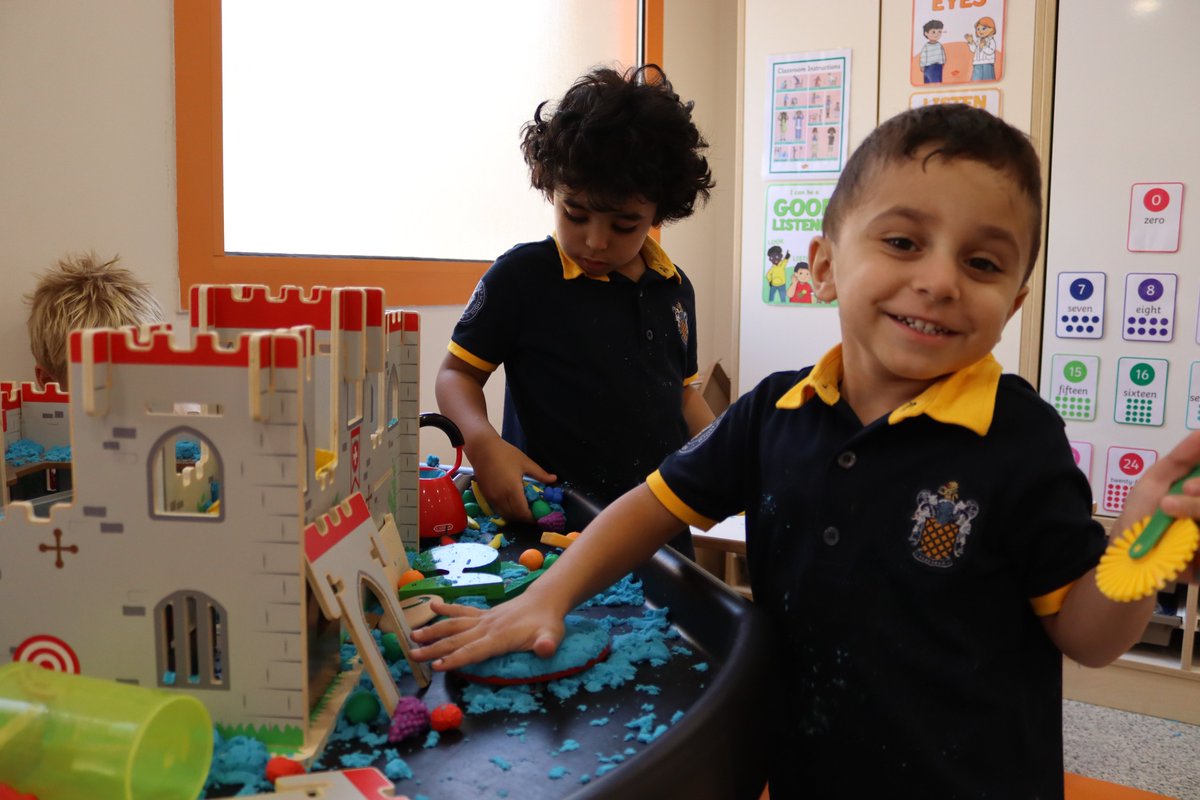 AldenhamRiyadh's tweet photo. Our early years have been enjoying their play time with endless fun! 🎉
#AldenhamRiyadh #School #SchoolLife #LearningThroughPlay #BritishSchool #SaudiSchool https://t.co/HQf0zWyJAh
