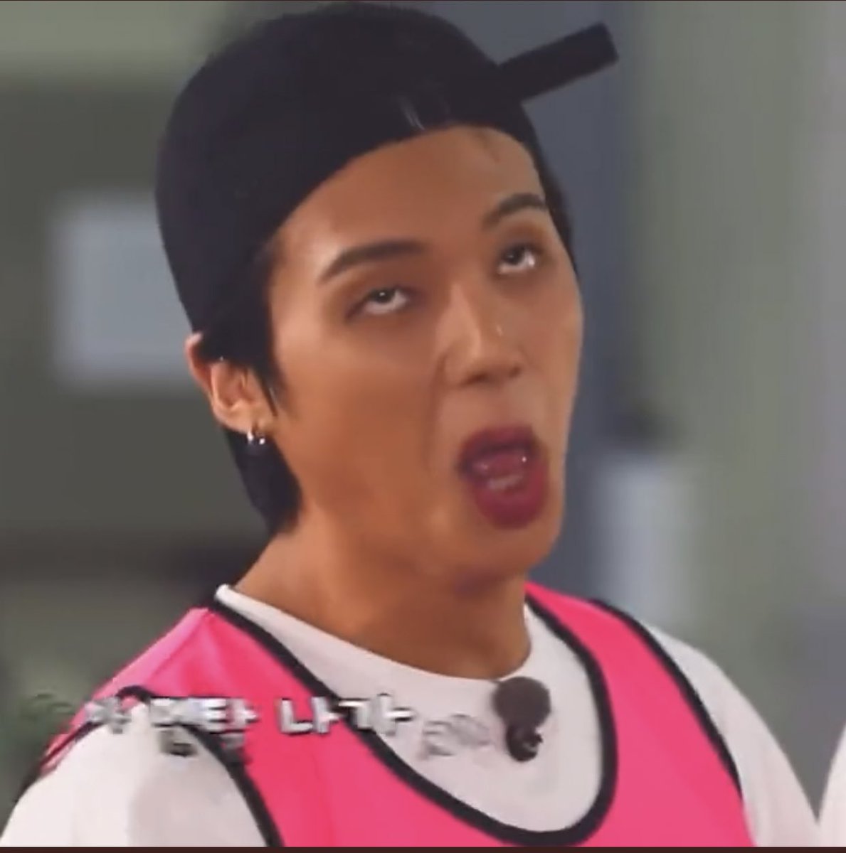 nobody:

wooyoung: in every universe content