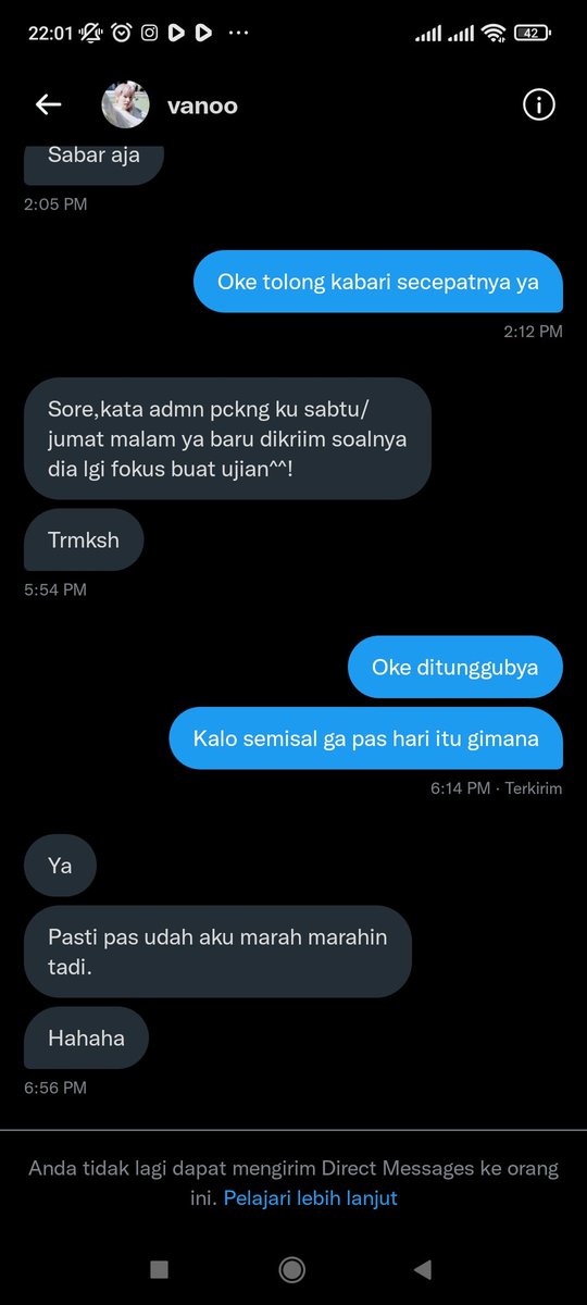 TIATI AJA SIH YA KALO KETEMU DIA @iniivanoo wkwk. Entah mau *TRADE atau BELI dari dia atau mungkin juga dia jadi BUYER wkwk. ASLI GA JELAS!. 

semoga aja deh tersadarkan ya sayangku doa baik buat kamu!