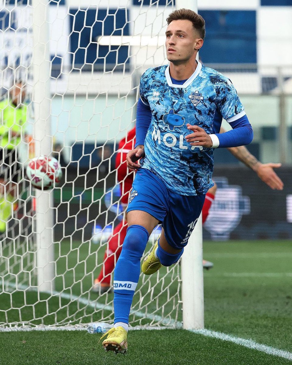 🥶⚽️ <a href="/Como_1907/">Como1907</a>