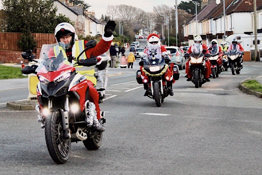 On the 3rd of December, our very own Santa and Electronics Discipline Manager Dr. Mark Marshall drove his trusty reindeer from Devon to Cornwall, to raise money for Children's Charities and Hospices. 

We are very proud of you Dr. Mark Marshall!

Photo Courtesy: Sharron Pearse