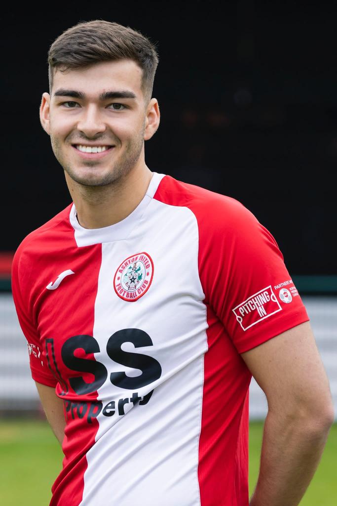 Ashton United FC (@ashtonunitedfc) on Twitter photo ๐๐ผ๐๐ ๐พ๐๐๐๐๐๐
Left Winger Tom Warren made his 50th appearance in a Robins shirt on Saturday in the 3-3 draw against <a href="/SouthShieldsFC/">South Shields FC</a>.
#aufc #oneclub ๐๐ผ๐๐ ๐พ๐๐๐๐๐๐
Left Winger Tom Warren made his 50th appearance in a Robins shirt on Saturday in the 3-3 draw against <a href="/SouthShieldsFC/">South Shields FC</a>.
#aufc #oneclub