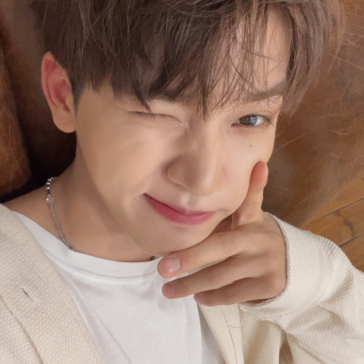 hyonoyami's tweet photo. ์ฐ๋ฆฌ ํ์ด, you are so talented, worked hard and beautiful . I miss your guitar cover on vlive ๐ฅบ๐ฅน. You really did amazing and thank you for everything ๐ซถ๐ป we'll be always stay besides you and waiting for you ๐โค๏ธ
#HyukAppreciationDay #ProtectHyuk #PROTECTOMEGAX https://t.co/5w169RSoag
