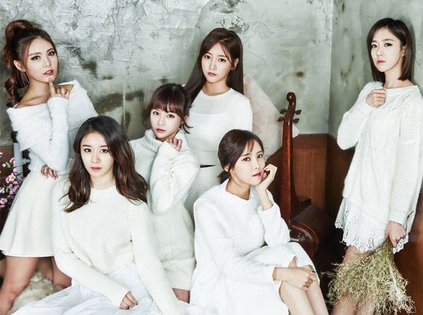 QueensMexico2's tweet photo. //👑// - Tengo entendido que Jiyeon y Soyeon se casarán o ya se casaron... Eunjung estaba o esta en una relación...

Que paso con Qri y Boram...?? https://t.co/oYFgaLD1xW