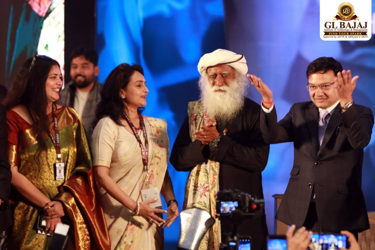 glbajaj's tweet photo. Mental Health Conclave-2022 - A Lifetime Session with Sadhguru.
@IshaFoundation
#GLBajaj #mentalhealth #sadhguru #meditation #mentalhealthawareness #sprituality #life #mentalhealthconclave2022 #ishafoundation #savethesoil #SaveSoil #DainikJagran #savesoilmovement https://t.co/w4PWaSgSXK