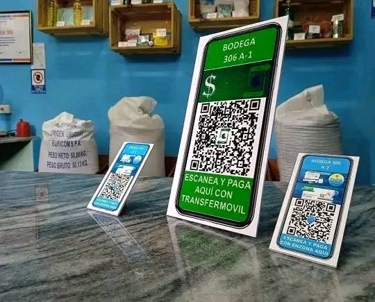 En todas las bodegas de la ciudad de Las Tunas puede pagar el importe de la canasta familiar a través del código QR. 
Esta opción facilita tu gestión.
-Más fácil, rápido y seguro.
-Si usted es usuario de TRANSFERMOVIL recibirá un descuento del 3% en cada operación.
#ComercioCuba