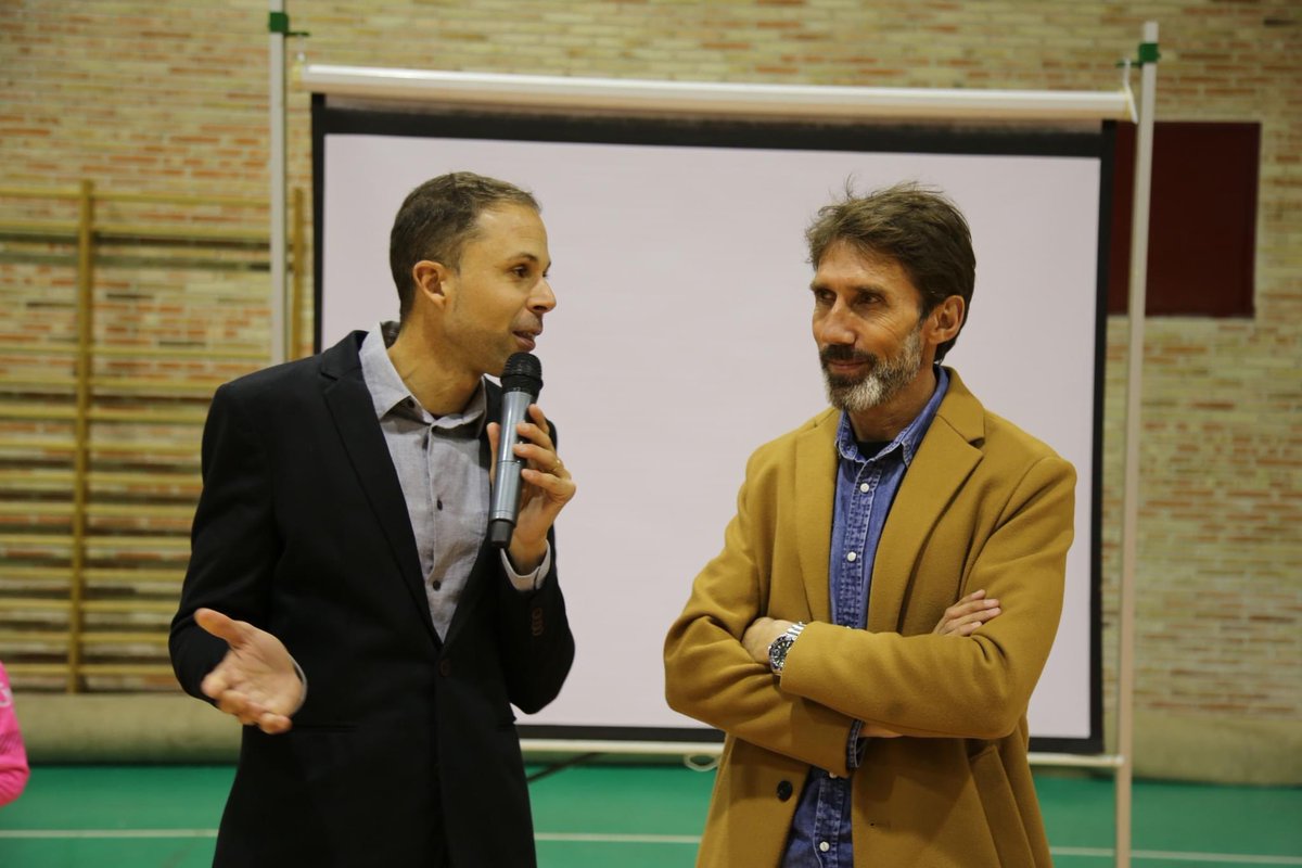 Pablospeaker's tweet photo. El pasado sábado presentamos 🎤 al #mtbcadalso llevan 23 años practicando #ciclismo ¡¡Mucha Suerte pequeños Campeones 🚵🏽‍♂️ !!@Cadalso_Opina 
#speaker #locutor https://t.co/69F77GRDCf