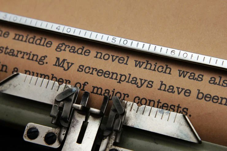Matcooper's tweet photo. The secret to landing a scriptwriting agent in the UK? It's right here:
https://t.co/c60UJxhNN1
#scriptwriting #amwriting #amwritingscripts #screenplays #Screenwriters #scriptconsultantuk https://t.co/L9mENeJhcC