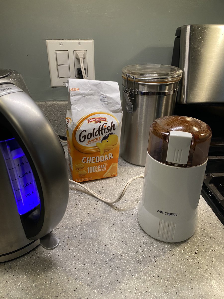 CAITplusLIN's tweet photo. The next time you wonder how American moms are doing, just know that I almost poured @GoldfishSmiles crackers into my grinder instead of coffee beans this morning. #hotdustycheesewater #momsarenotalright https://t.co/sgo2yrTszS