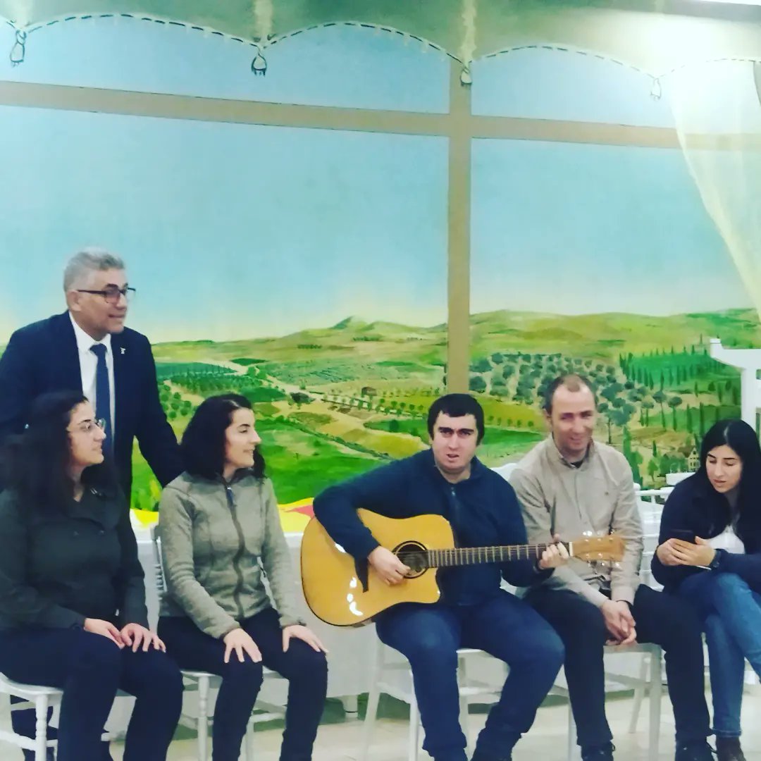 Armutlu_Cemevi's tweet photo. Pir Sultan Abdal Kültür Derneği örgütlülüğü olarak 16. dönem 3.danışma kurulumuzu İstanbul Sarıyer Kilyosdan kareler.@ERCECUMA @ibr_karakaya @psakd1988 @AgiAlevi @Peyikci @cantv_tv @PirHaberAjansi @PsakdGazi https://t.co/WGtjRcttwL