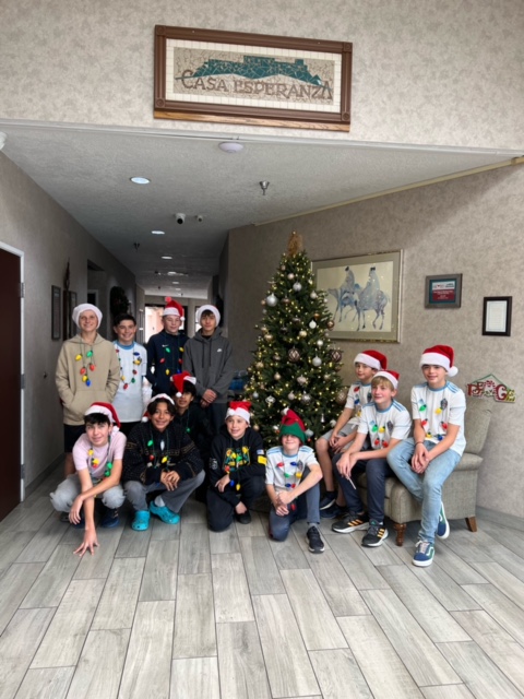 NMRapidsSC's tweet photo. The 09 boys volunteered this morning by Christmas decorating at Casa Esperanza.
Way to support the community, boys!
#riorapidssc #RioCommunity https://t.co/VfF2qsVB6q