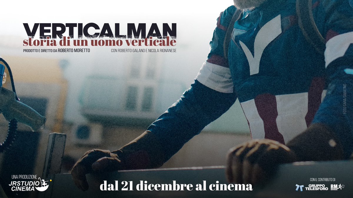 jrstudiocinema's tweet photo. Finalmente lo possiamo annunciare e non senza un po' di emozione. Il film sta uscendo. "VERTICALMAN - storia di un uomo verticale" sarà in sala a partire dal 21 dicembre. Un film per Foggia! #verticalman https://t.co/8VPW15n2te