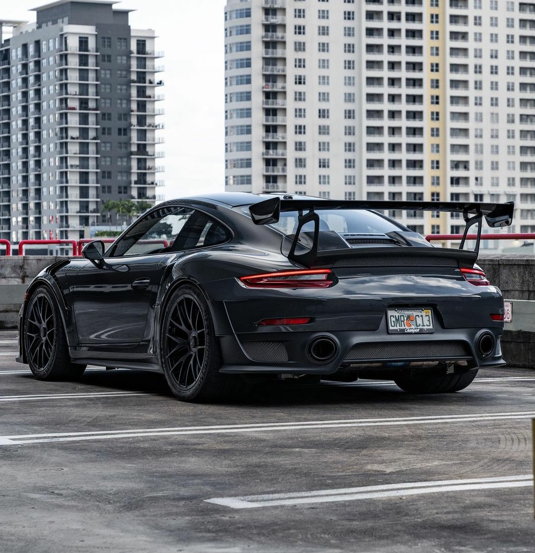 PorscheCIub's tweet photo. Paint-to-Sample Slate Grey 991 GT2 RS https://t.co/Ko6mfdUsjz
