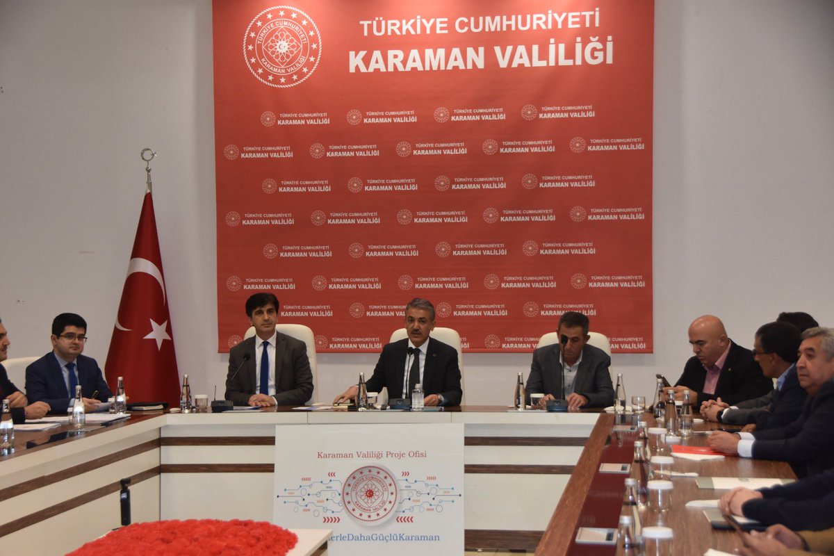 KaramanValiligi's tweet photo. Elmaşehri Karaman, Elma Borsası ile Daha da Güçlenecek

Valiliğimizce yürütülen "KOP ile Elma Sınıflandırma ve Paketleme Tesisi Projesi-Karaman Elma Borsası" Lansmanı düzenlendi.
⬇️
https://t.co/GobzISAQlO https://t.co/50zvZ2nAt9