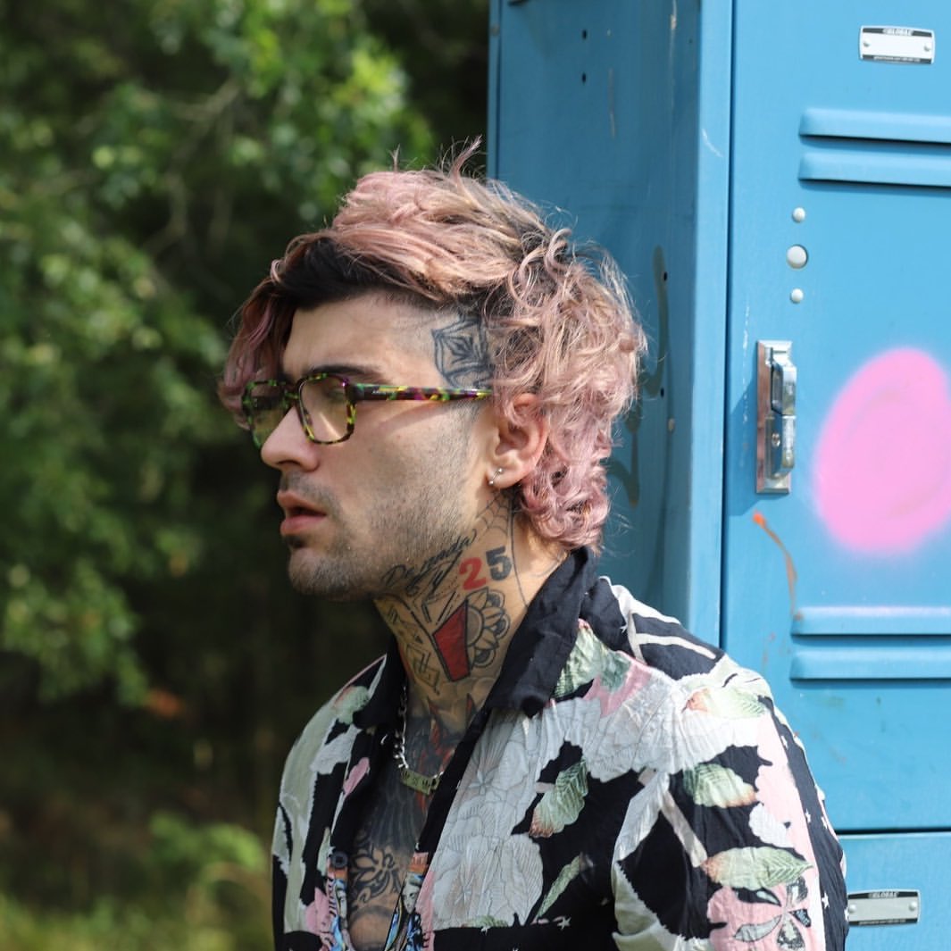 Nova foto de Zayn para a Arnette.