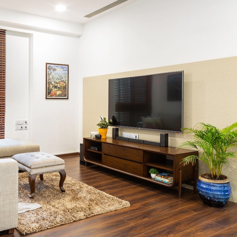 adinfra_'s tweet photo. 2/3BHK flats available at affordable price in Chattarpur South Delhi with lush greenery &amp; all the required modern amenities nearby. More info Call +91-7669646966