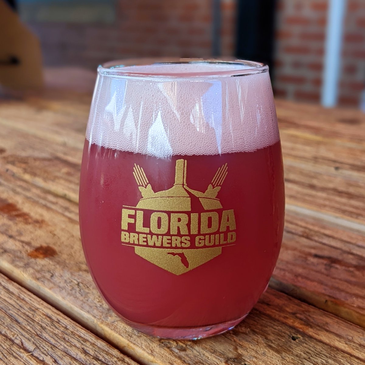 GPAccuBrew's tweet photo. Had a wonderful time meeting everyone at the #floridabrewersguild Barrel Aged Sour & Cider Fest at @IntuitionAle in Jacksonville, FL. 📍 #WorldClassBeer & #Ciders being made all over #Florida!
s/o @WheresParkerNow https://t.co/CncG4k0jDF