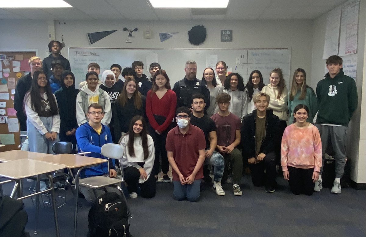 Thank you Officer Jones for educating Business Law students on important topics. You are the best👮🏻‍♂️😍