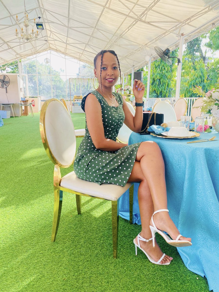 iamthatfemale's tweet photo. the new MC 😅… simu ziite napokea order za sherehe..  
#Hikasshoes #hikasshoes https://t.co/u9WLoPfi9F