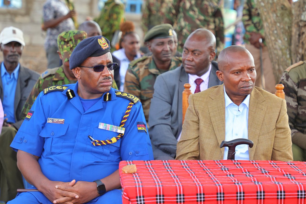 KindikiKithure's tweet photo. Manhunt for the killers of the Chief who was killed in Laikipia North- Senior Chief Jacob Leyiangere is ongoing. 3 suspects have been arrested and the murder weapon recovered this afternoon. https://t.co/Q45TZvV8iB