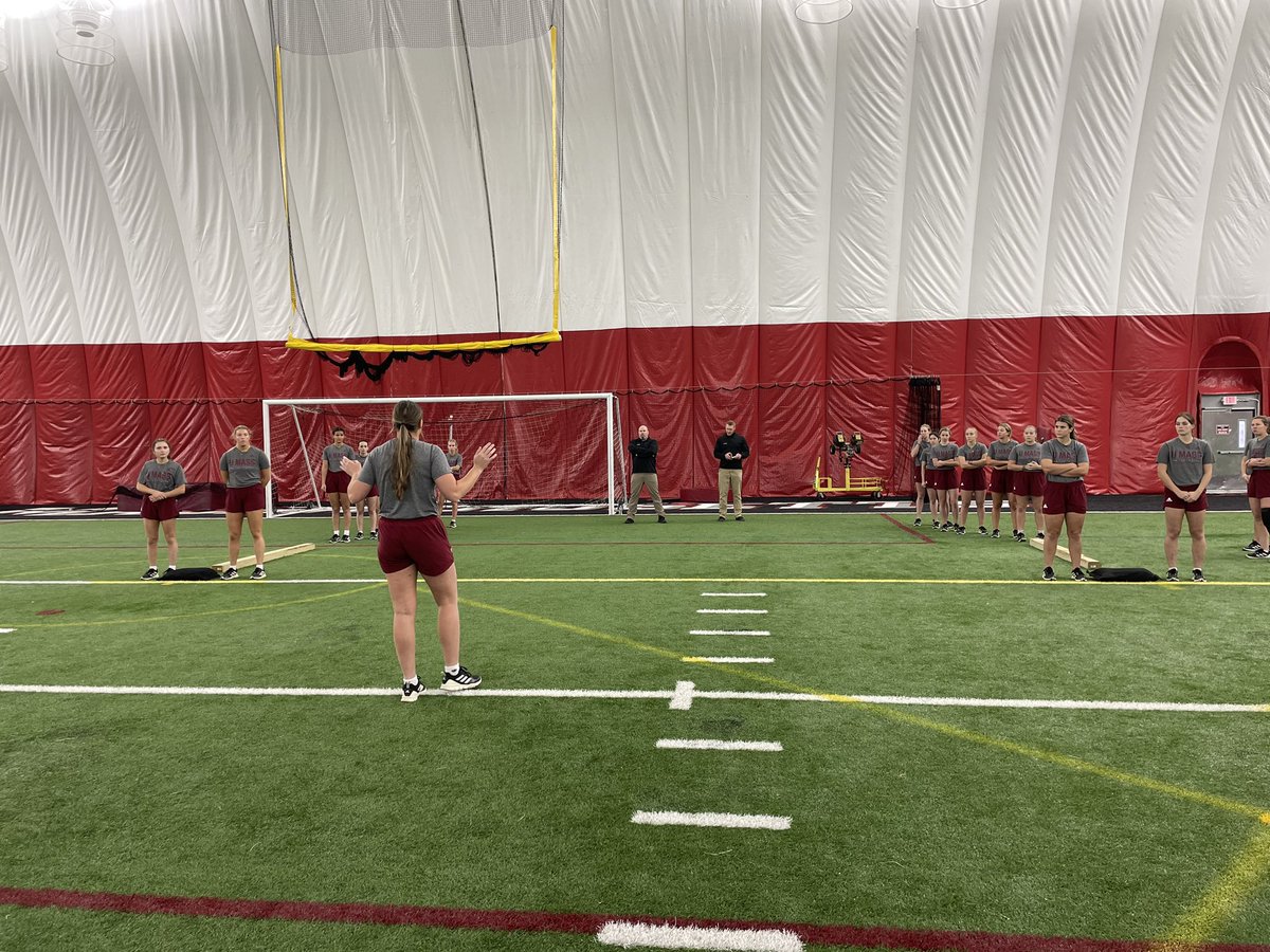 UMassSoftball's tweet photo. Day 1️⃣ of our mission with @theprogramorg in the books! Our #UMSB warriors putting their teamwork to the test.
#flagship 🚩 https://t.co/0nrzmouPKi