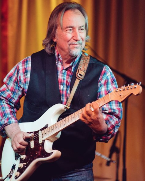 Happy birthday  JIM MESSINA!
December 5, 1947 75 