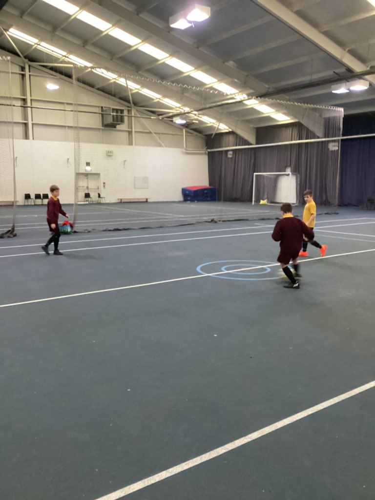 Excellent effort from our Year 5 and 6 boys in the futsal tournament today. We reached the final of the competition. Well done @mosspitslane on your victory. Thank you <a href="/Liverpool_SSP/">LSSP</a> for organising. ⚽️💫🥈