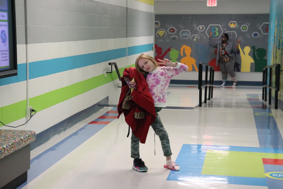 Bugg Magnet Elementary School tweet media