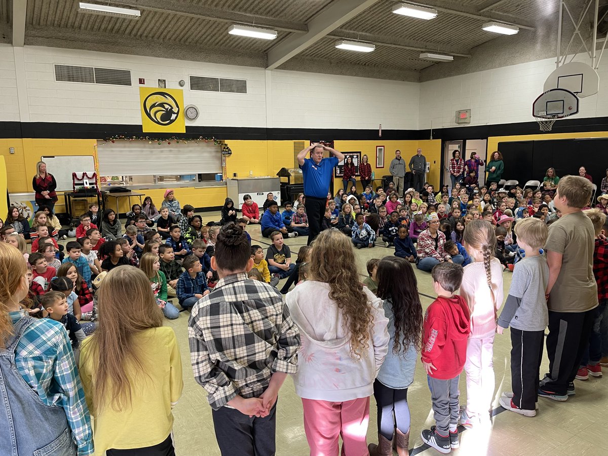 . <a href="/jimbballjones/">Jim Basketball Jones</a> is visiting several of our elementary schools this week to talk to students about kindness, awareness, respect, manners and making good choices - all while showing off some unbelievable basketball moves (with the help from students and staff)!

#WeAreRiverside