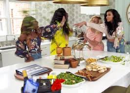 PollsPrayers's tweet photo. @SexyPrince88 @MelaninIsGolde1 Candiace was explaining it wasn’t about Karen &amp; Ashley called her out, I’m a Candiace fan but, she did say it on camera. I’m not a Mia fan but didn’t Candiace throw a butter knife ? How many other HW’s on how many other shows have thrown a drink on someone? It is Mia’s go to. https://t.co/a3mSssFhw7