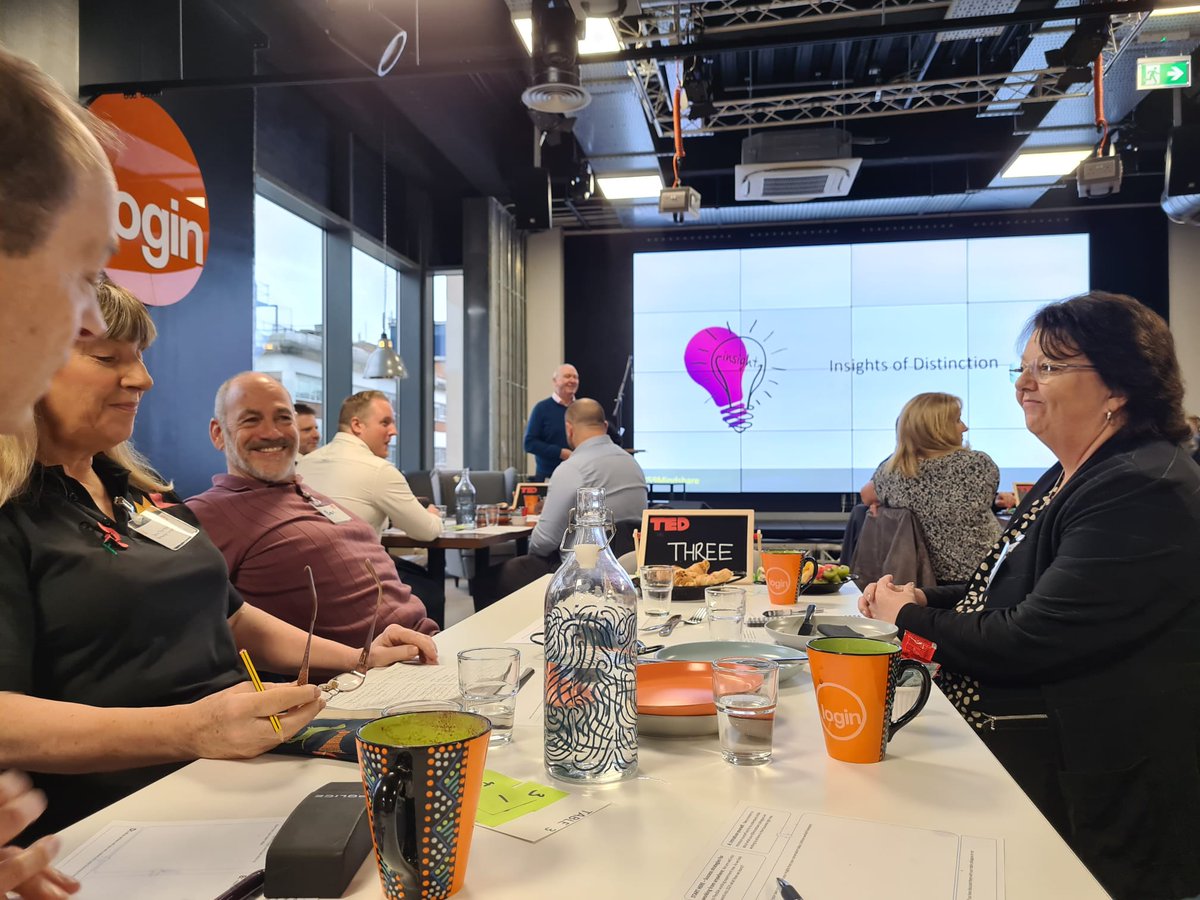 Friday the 9th is probably the last normal business Friday before Christmas.
Why not kickstart the day with us for our final #859mindshare of the year at <a href="/LoginLounge/">Login Business Lounge</a>  and make use of the #coworkingspace afterwards, courtesy of <a href="/steve_P5/">Steve Coburn</a> 
#WP2P loginbusinesslounge.spaces.nexudus.com/events/1415085…