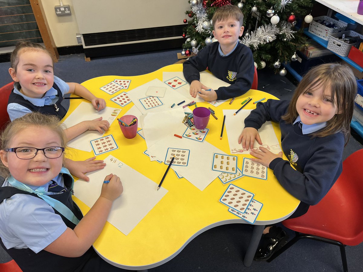 StJosephsWDC's tweet photo. Primary 2 working hard at their numeracy play stations today ⭐️ #numeracyplay #workingcollaboratively https://t.co/EgXlsveRXY