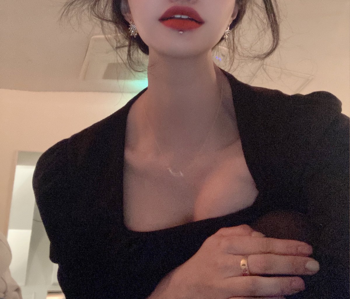 또 가고싶다.........
다들 축구 볼 준비 하구있쪄?
.
#트린이