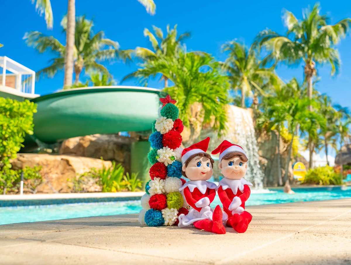 "Hey, Santa. Sea you soon!" 🎅 

#margaritaville #destinationparadise #hollywoodfl #countdowntochristmas