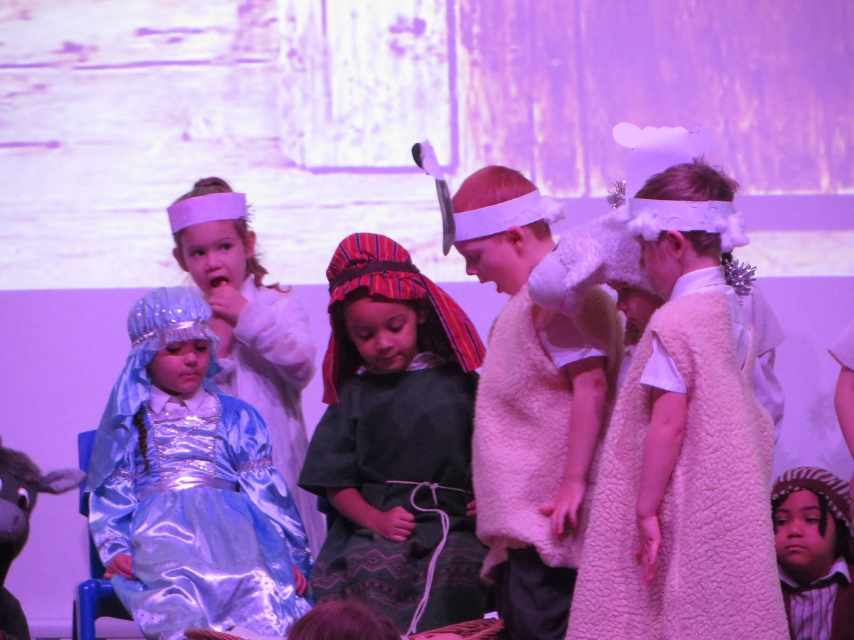 BishopEPrimary's tweet photo. Today, the whole school was treated to a fantastic performance of a 'Bundle of Joy' by Reception! Amazing singing, dancing and acting from ALL the children! (Great songs and script from the @singoutoftheark) #christmas #nativity #abundleofjoy https://t.co/iHBJhDiUVX