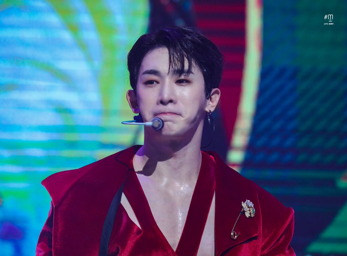 𝙻𝙴𝚃'𝚂 𝙱𝚄𝙽𝙽𝚈 : 렛츠바니 tweet media