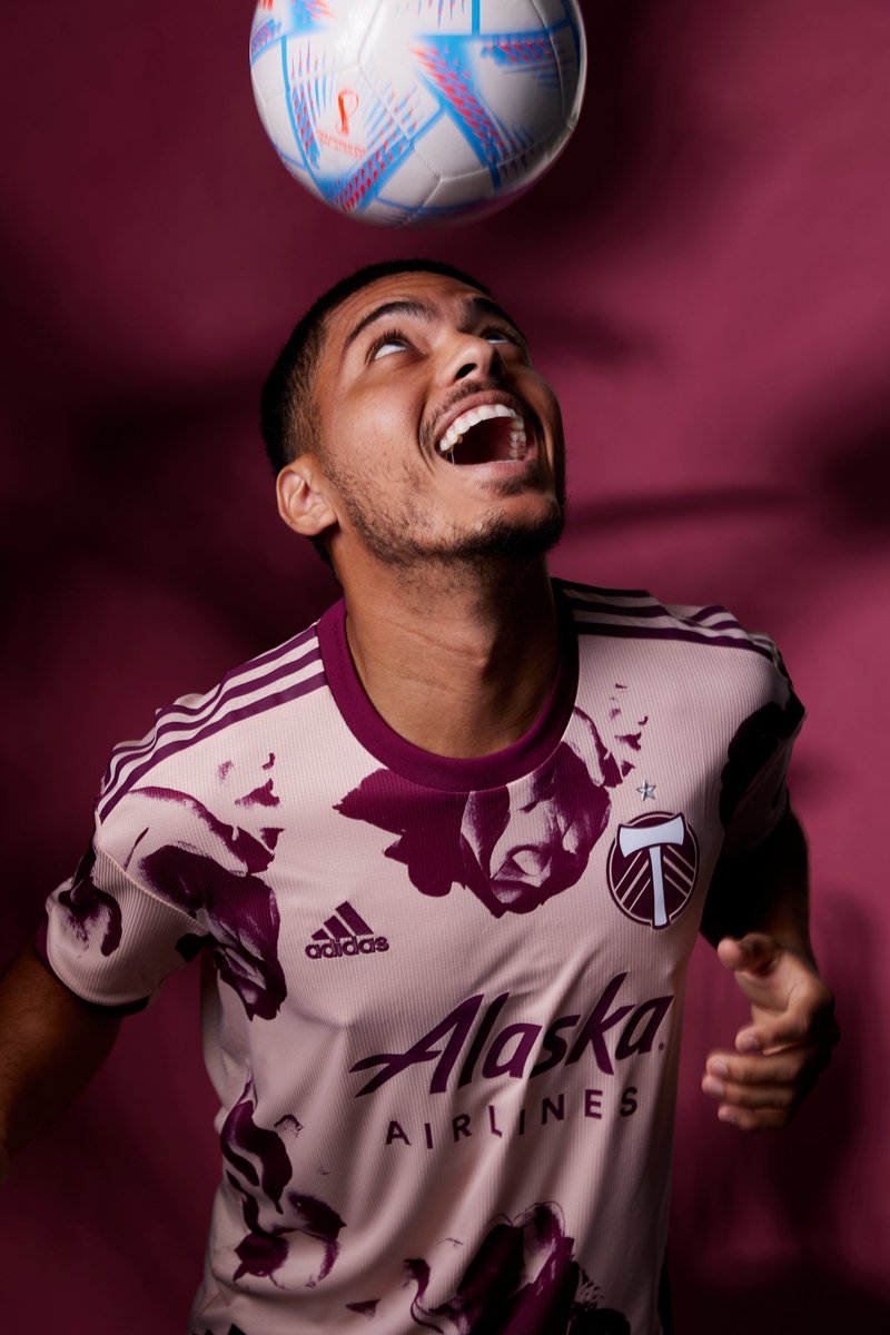 The Portland Timbers have completed the club-record signing of Brazilian attacking midfielder Evander from FC Midtjylland. Sources say deal is around $10m.

Evander, 24, currently leading Europa League in assists this season. Will play as a No. 10. Big talent.